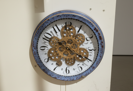 Vintage Gear Wall Clock – Timeless Mechanics Meets Modern Elegance